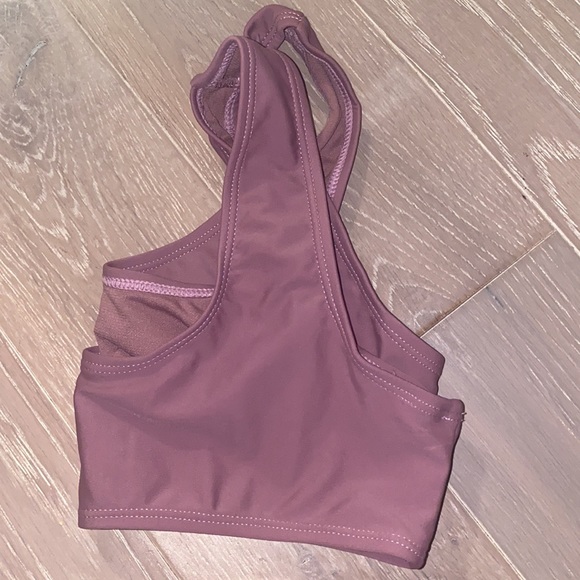 Purple swimsuit - Picture 2 of 5